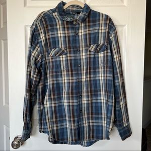 G. H. Bass & Co. Plaid Button Up